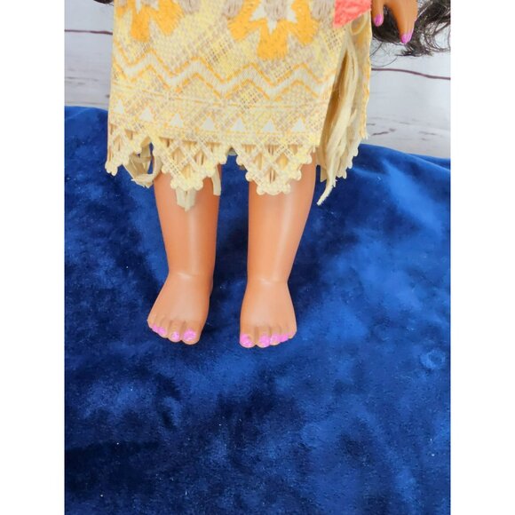 Disney Princess Moana Doll Singing Talking Doll 14" Light Up Necklace Snow Globe - Picture 11 of 13